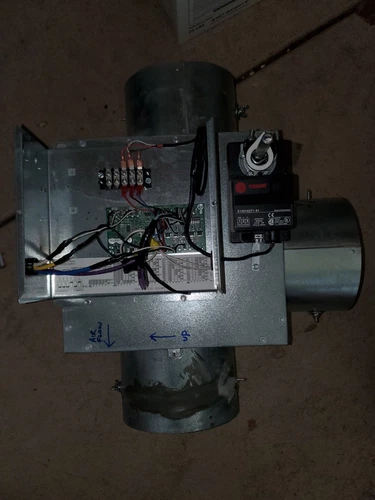 Trane VAV X13610271-01 PCB-6400-2770-01 REV F American Standard 8" Box Control