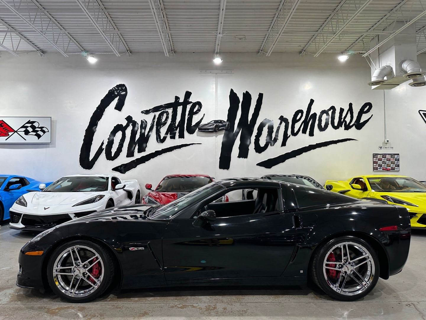 2008 [41U] Black Chevrolet Corvette   | C6 Corvette Photo 2