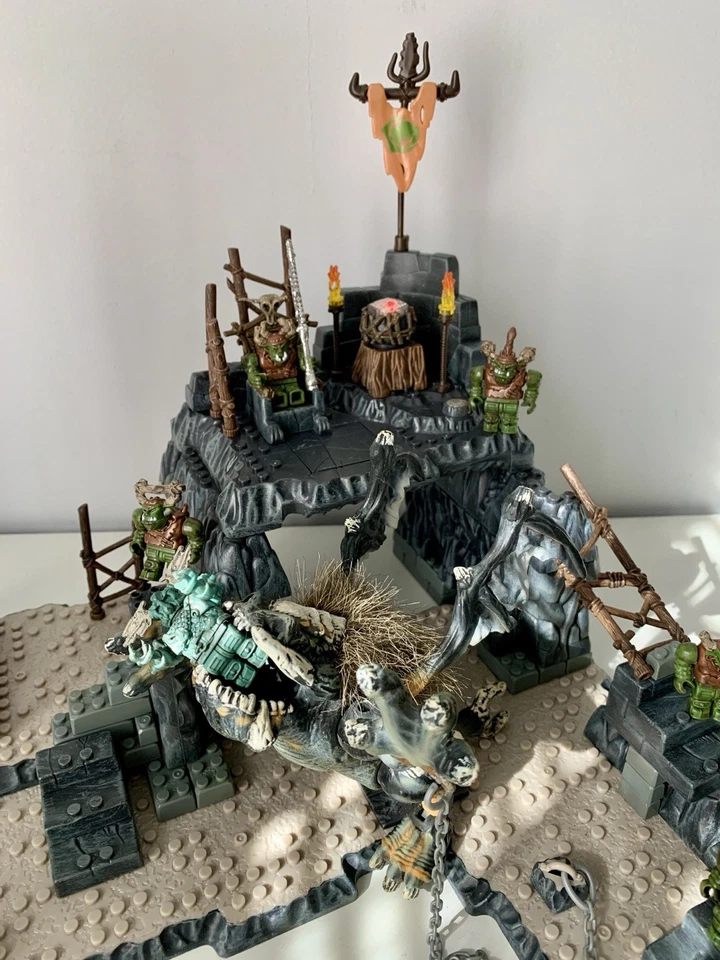 Mega Bloks Dragons Vorgan Stronghold 9891 Mostly Complete, Figures & Lights! 🔥 - Image 4 of 4