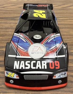 2008 Jeff Gordon #24 EA Sports ''NASCAR 09'' Dirt Late Model 1/24 Scale Car