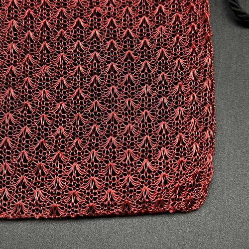 Romantic Goth Purse Metal Wire Woven/Knit Crossbody Red/Black Small - Picture 5 of 13