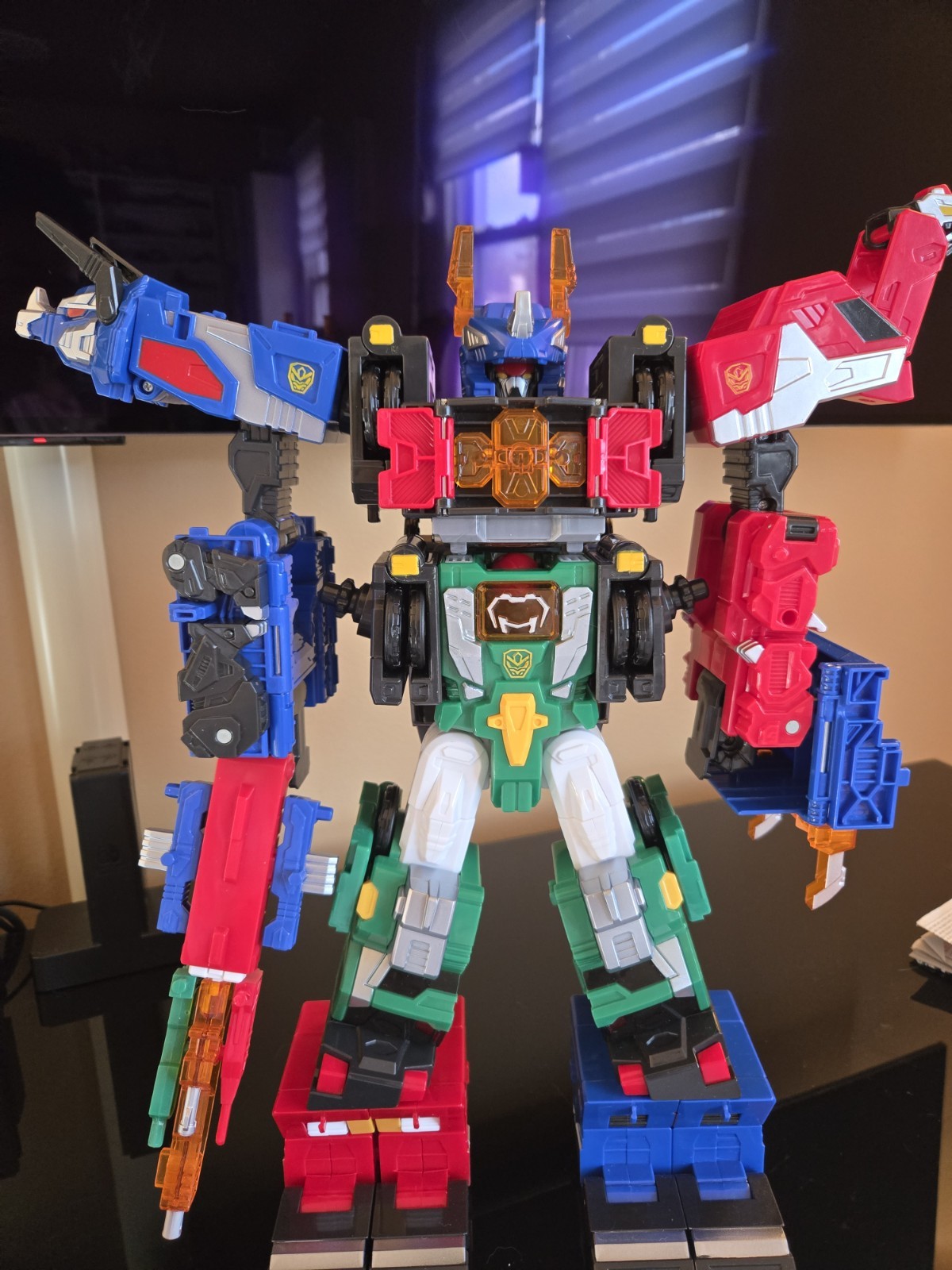 Hello Carbot Samba King Guider transforming Robot Toy