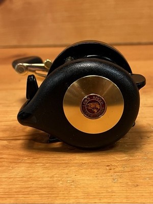 Lew Childre Speed Spool BB-19GS Gold Series Baitcasting Fishing