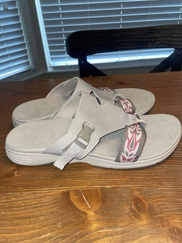 Dansko Sport Alecia Gray Microbuck Faux Leather Thong Sandal Sz EU 42/US 11.5-12