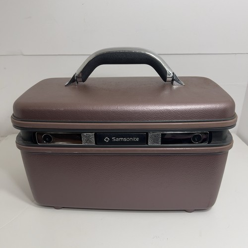 Samsonite Silhouette 4 Cosmetic Train Case Burgundy 1987 Made in USA with Keys