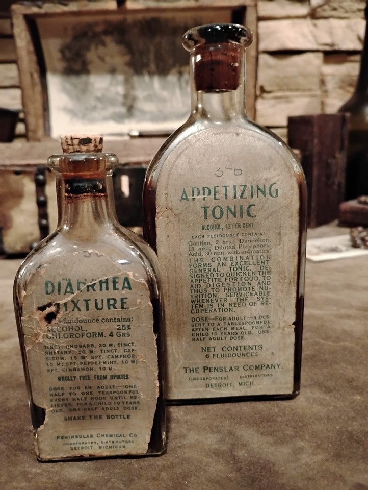 Antique 1912 Appetizing Tonic & Diarrhea Mixture Apothecary Set + Contents RARE!