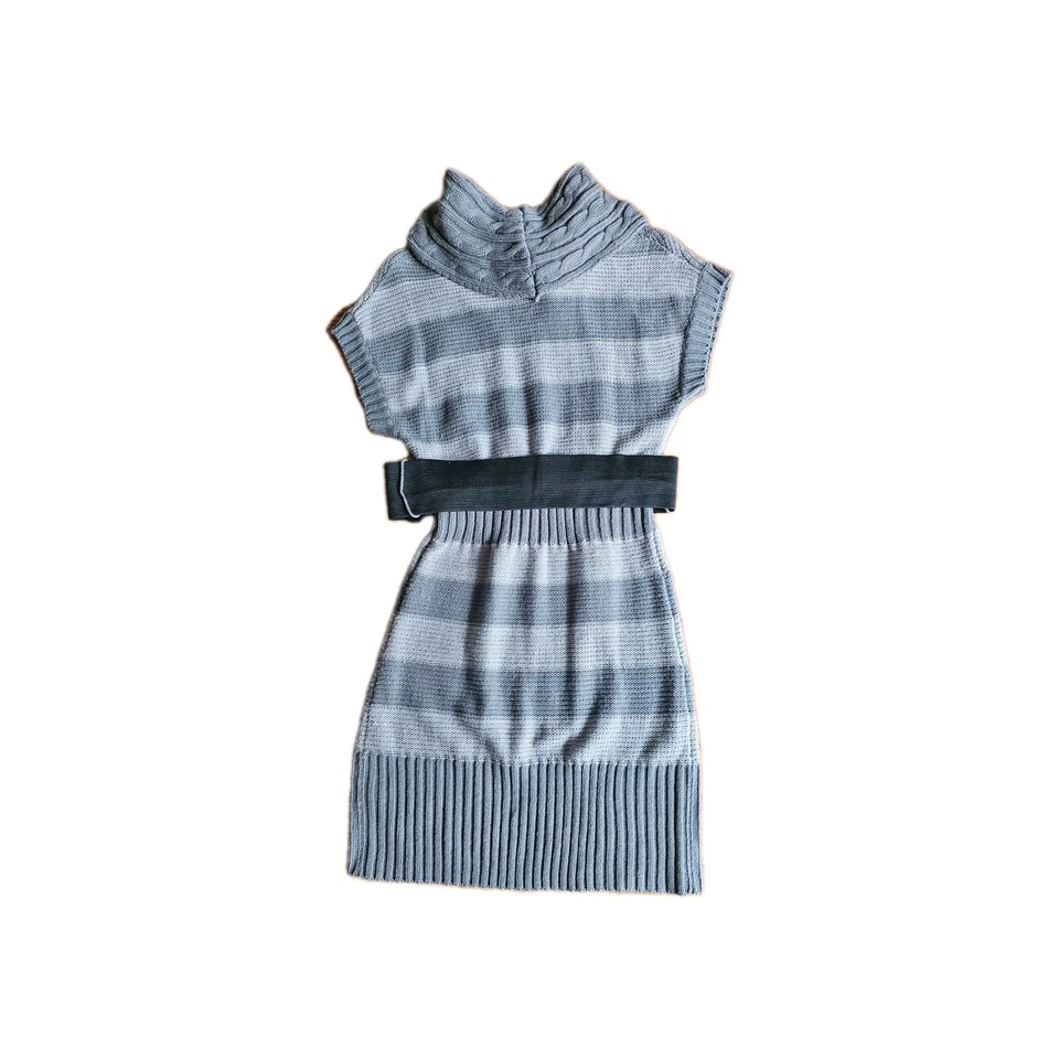 Vestido Suéter Route 66 Gris Rayas con Cuello Capucha y Cinturón Talla Mediana Foto 2 de 4