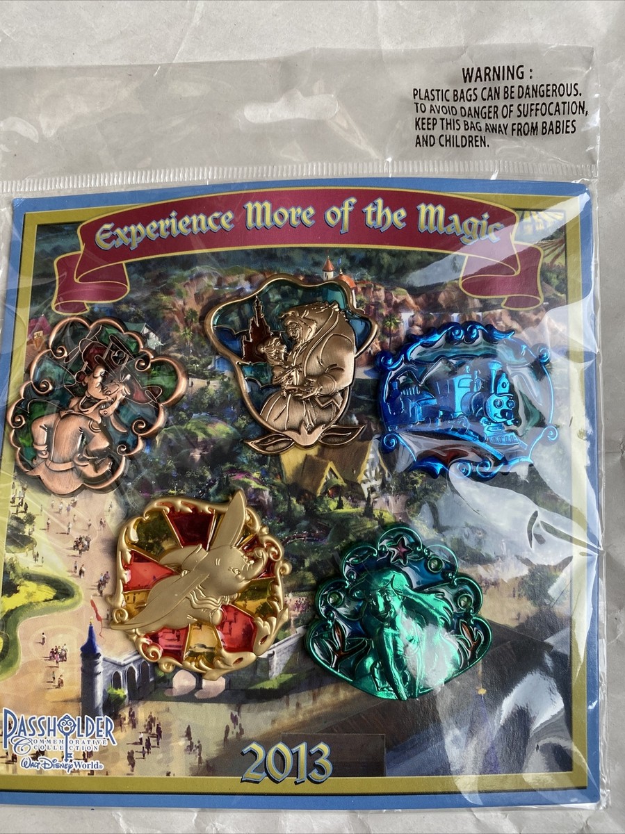 DISNEY PIN STAINED GLASS 2013 PASSHOLDER FANTASYLAND Set Ariel