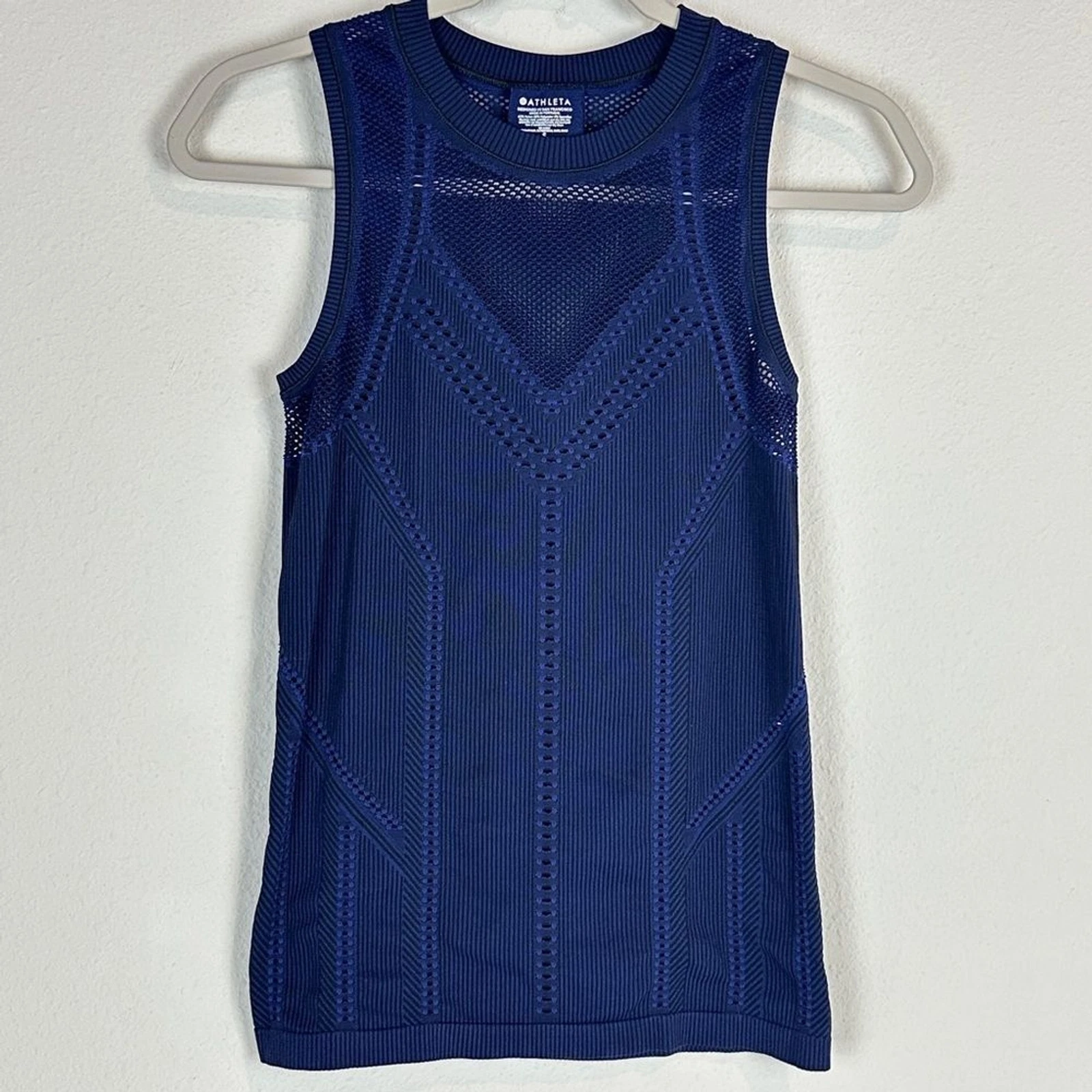 athleta trophy mesh muscle tank-top