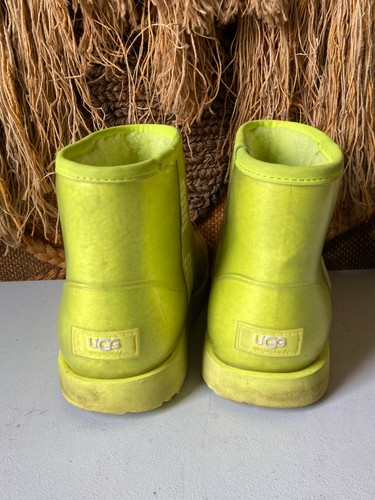 UGG CLASSIC CLEAR MINI wasserdichte stiefelettengelbe Stiefel 1112386K Gr. 4 - Bild 6 von 10
