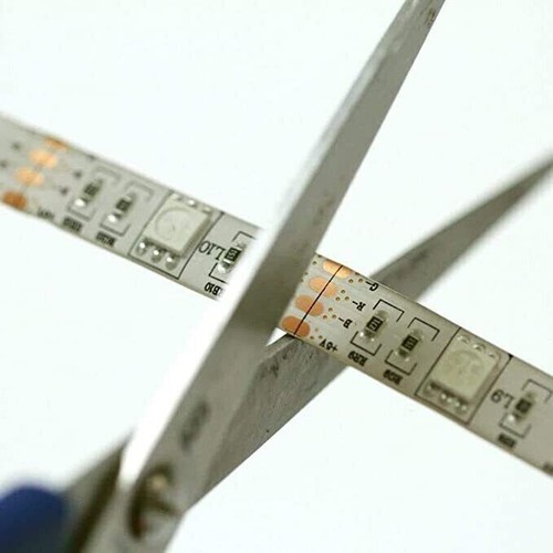 2M LED Strip Lights 5050 RGB Colour Changing Tape Cabinet Kitchen TV Waterproof - Picture 4 of 7