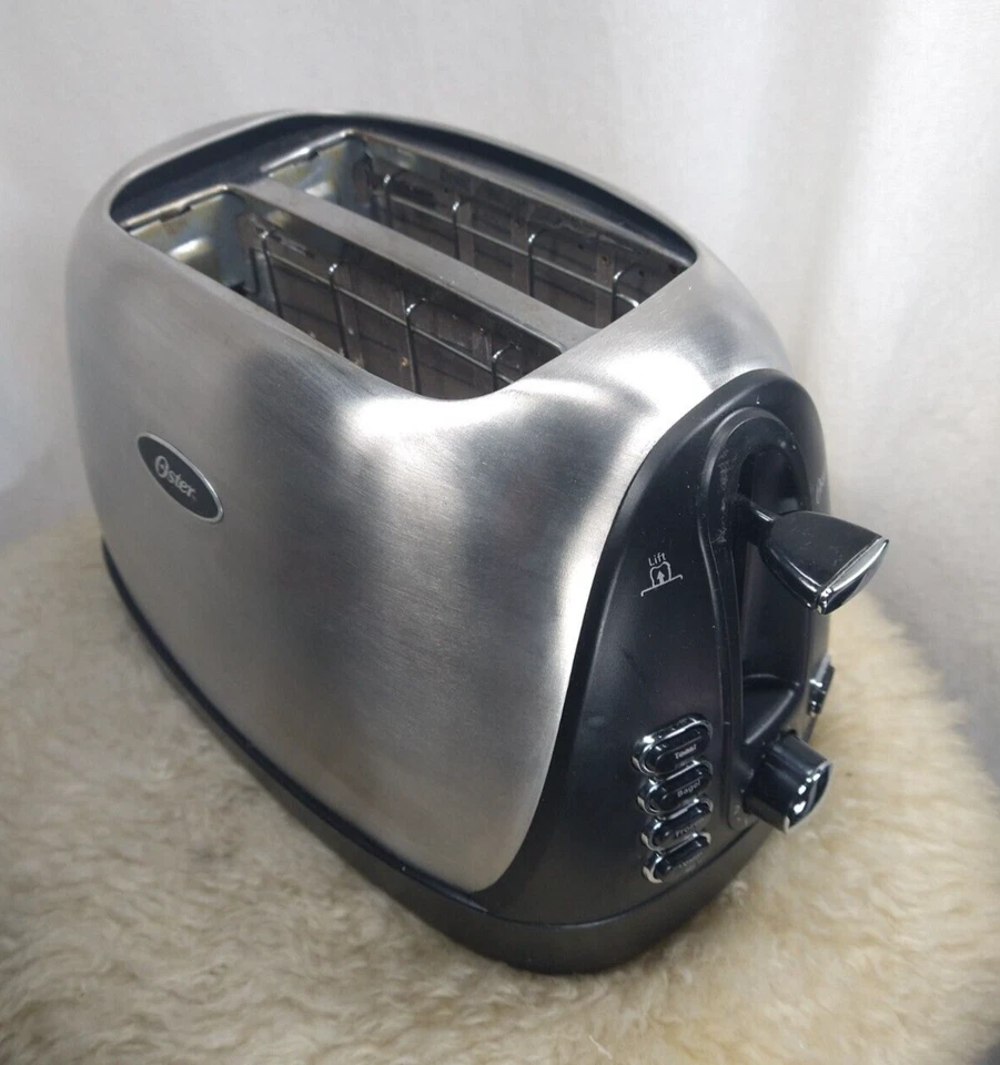 OSTER ELECTRIC TOASTER WIDE 2- SLICE STAINLESS STEEL VARIABLE BROWNING TOASTER - Image 4 of 4
