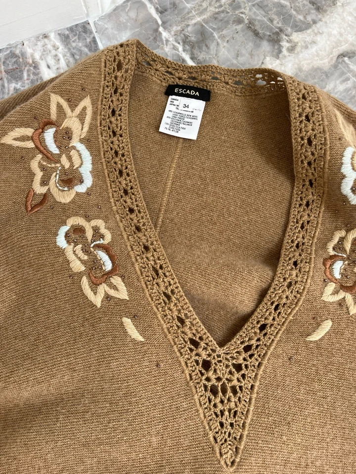 Poncho Escada marrón claro cachemir/lana con flecos alemán 34 pequeño Foto 4 de 4