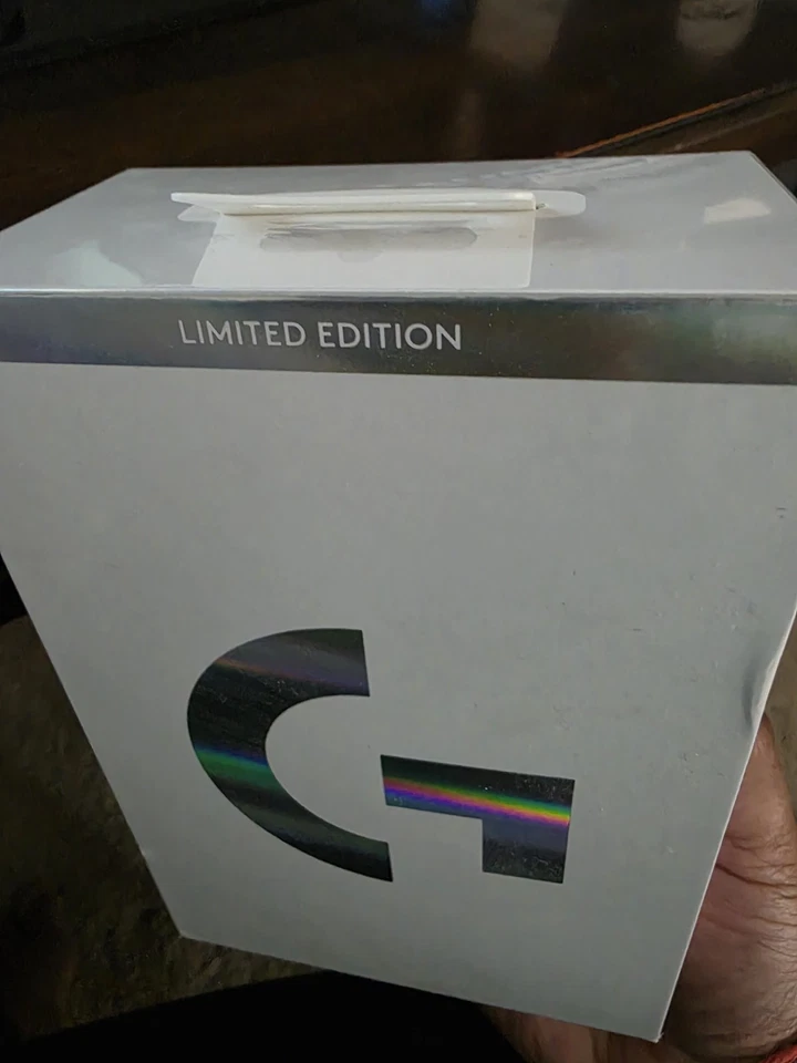 Logitech G PRO OP/PIXEL Wireless Gaming Mouse - Lime/Yellow LIMITED EDITION - Image 4 of 4