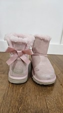 UGG Boots Kids Size 4 Pink Matalic Bow