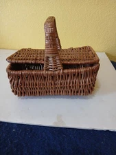 Wicker Basket With Handle And Flip Top Lid For Storage
