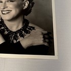 Bette Midler Singer Actress VINTAGE RARE B&W Signed 8x10 Press Photograph — photo 4