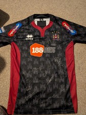 wigan warriors shirt signed by the squad XL