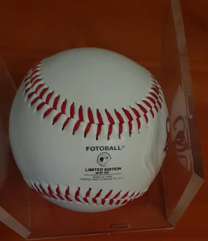 Cliff Lee Autographed Ball, Cleveland Indians With Josh Bard & David Riske - Image 4 of 4