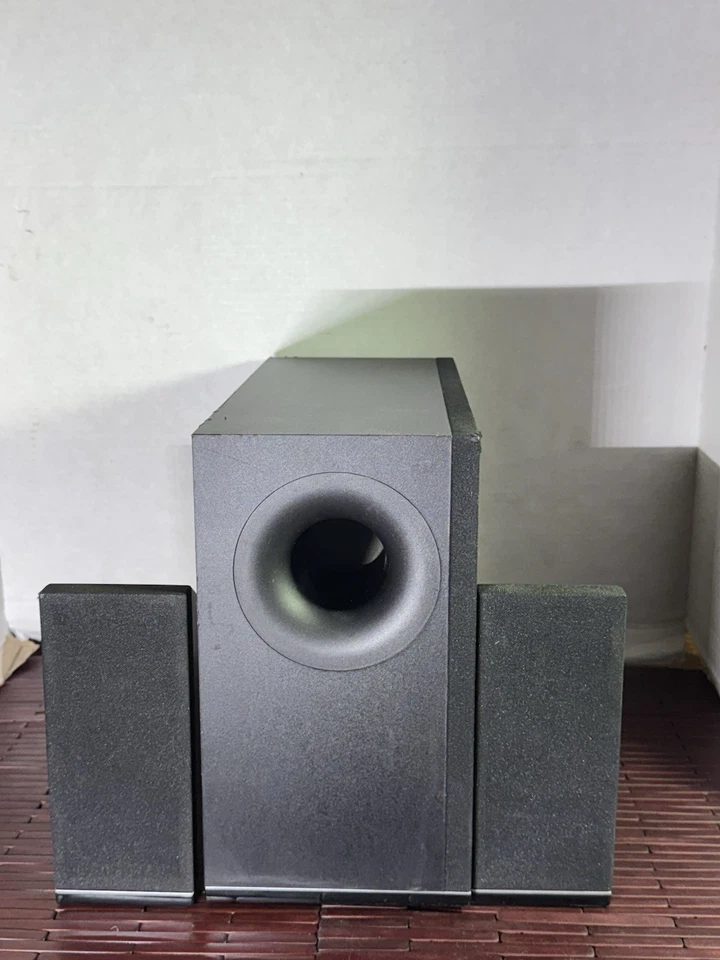 VIZIO S3851W-D4 -Barra de sonido con subwoofer y altavoces - Sin control remoto -��Probado y funciona Foto 3 de 4