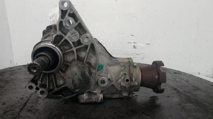 Suzuki Vitara XL-7 2007-2009 montaje en caja de transferencia  Foto 2 de 2