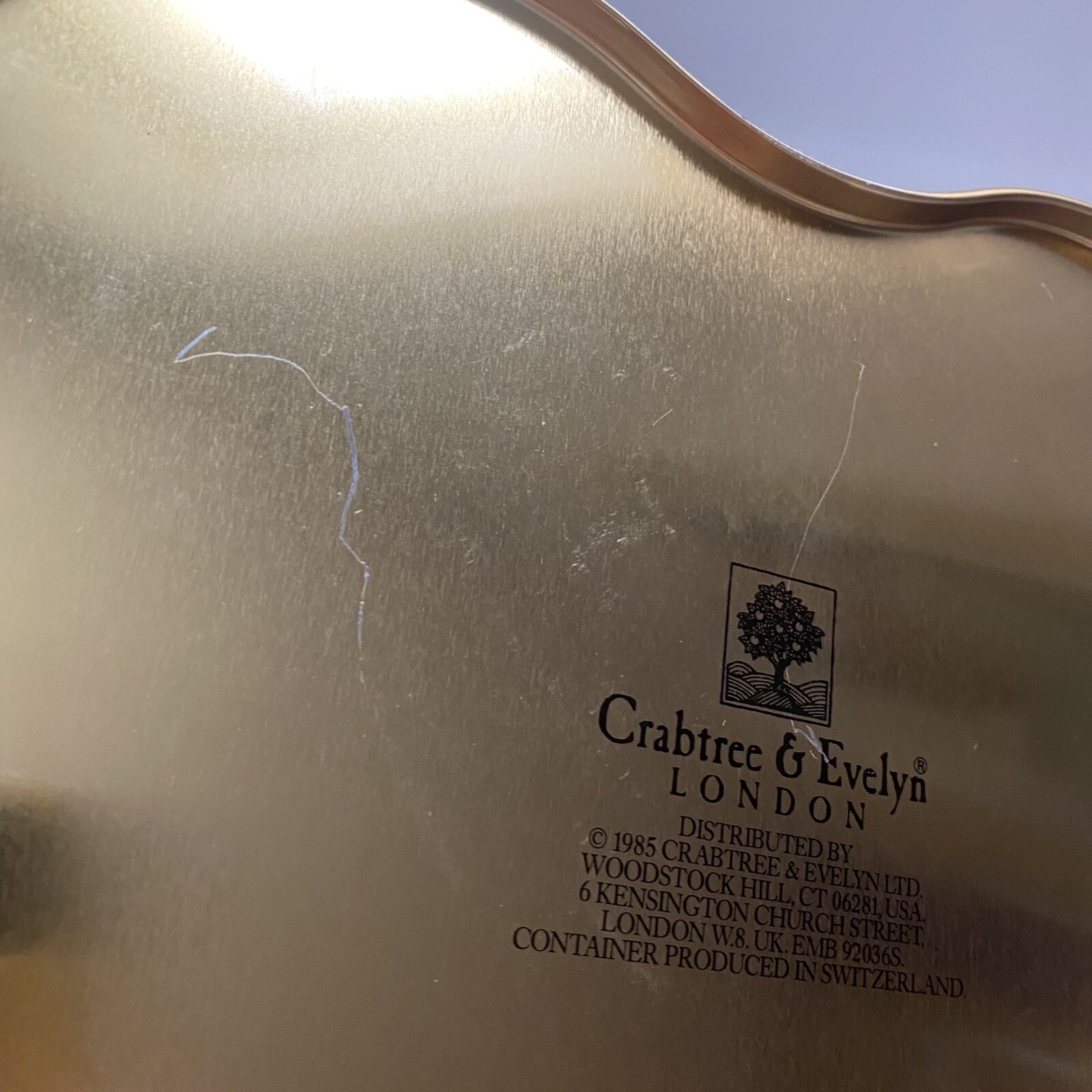 Crabtree & Evelyn Heart Tin Full Of Peach Kernel Apricot Soaps Oil Lotion 1985