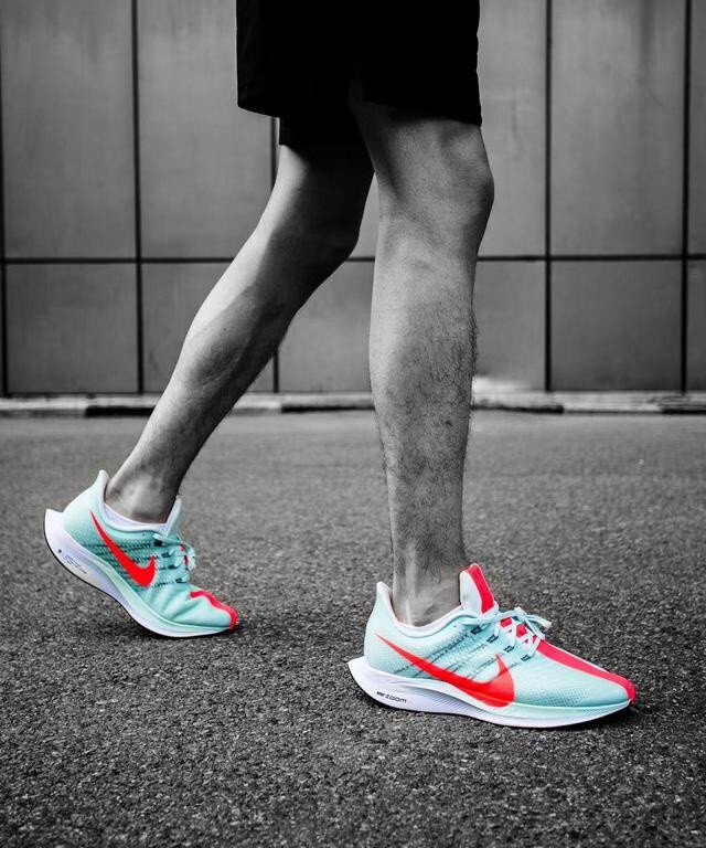 air zoom pegasus 35 on feet