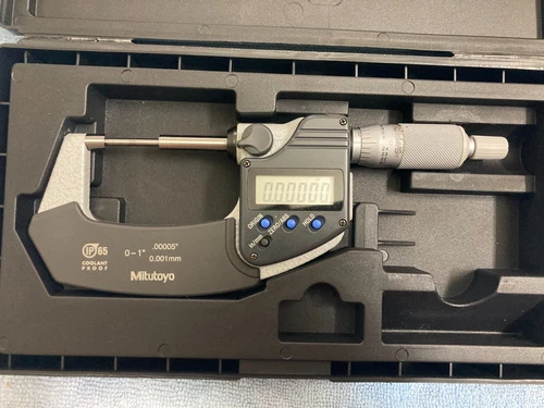 Mitutoyo 331-351 digital spline micrometer 0-1"