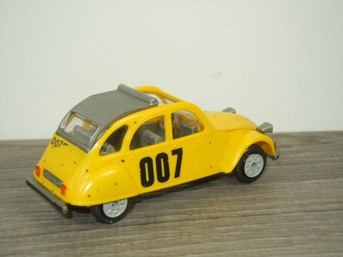 Citroen 2CV6 007 James Bond - Norev Plastic - 56 France 1:43 *65797 - Imagen 3 de 4