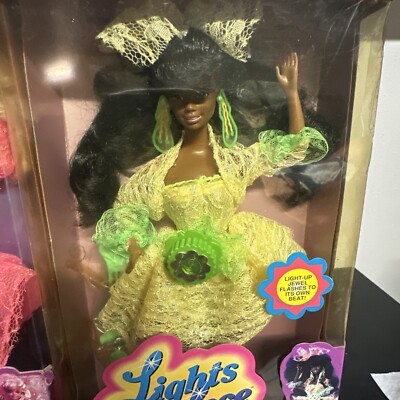 Barbie 1990 Lights & Lace Christie Fabriqué en Malaisie NRFB