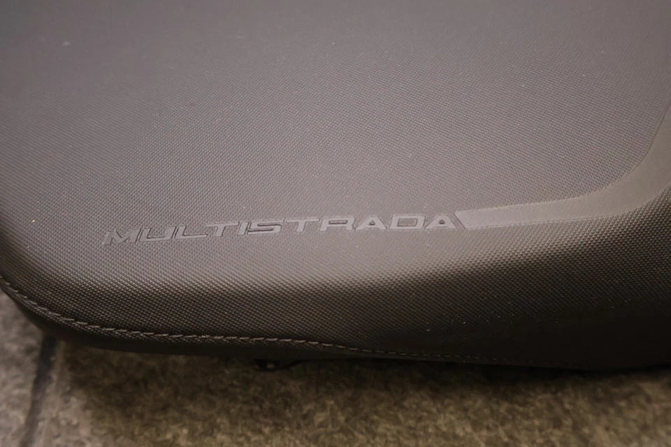 ASIENTO DUCATI MULTISTRADA PILLÓN 2021 2022 59516762AA Foto 2 de 4