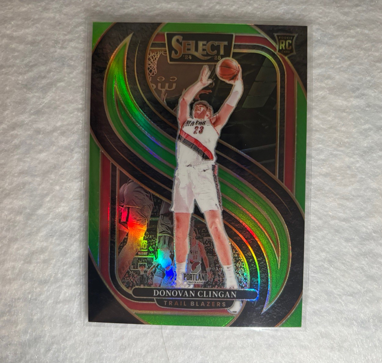 2024-25 Panini Select Donovan Clingan RC Neon Green Prizm /75 Premier Level
