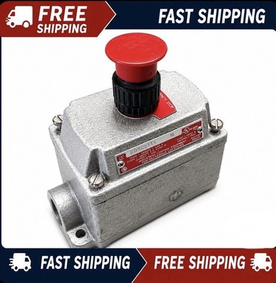  Eaton Crouse-Hinds EDSC2714 Hazardous Location Push Button Station 600V 