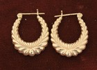 Vintage 14K Solid Yellow Gold Puffy Ribbed Oval Hoop Earrings 1.61 g — photo 2