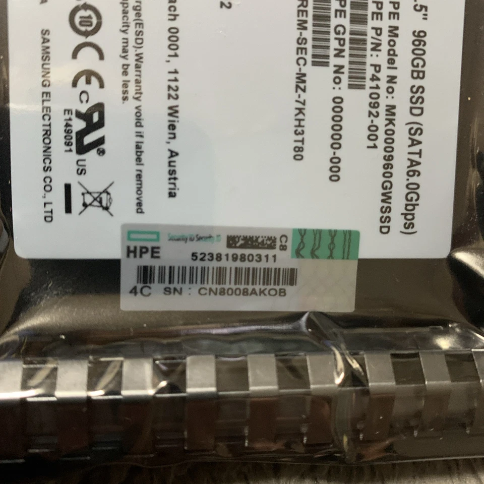 HP Enterprise SM883 2.5" 960Gb SSD SATA6.0Gbps MZ-7KH9600 MK000960GWSSD Sealed - Image 3 of 4