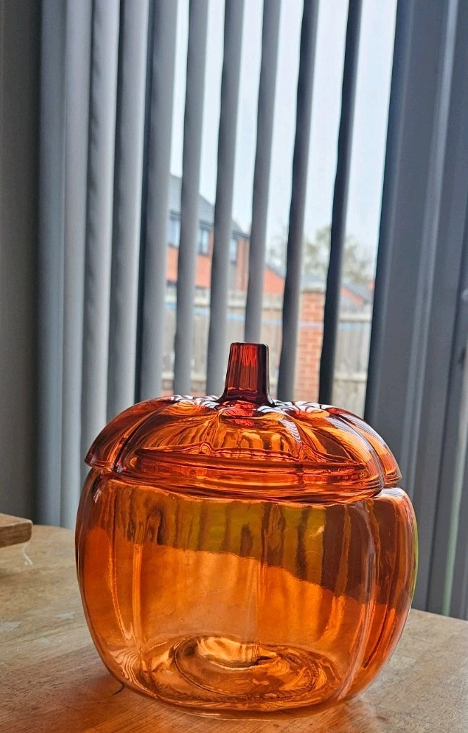 Glass Pumpkin Candy Dish Cookie jar With Lid 19cm Tall