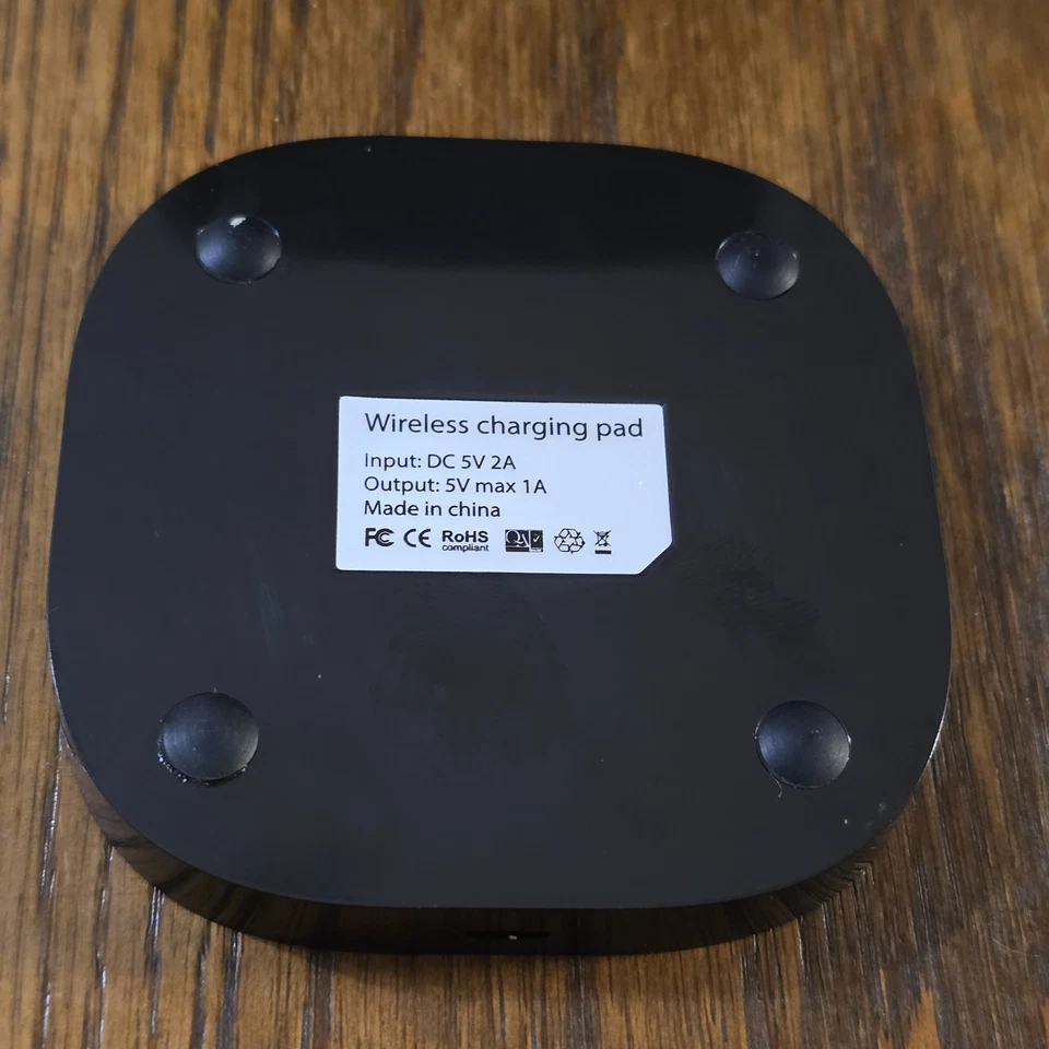 New Kroma Wireless Charging Pad for All Qi-Enabled Devices. - Image 4 of 4