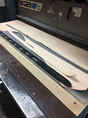 HERITAGE Nat Veg hellbraun 58 Zoll langer Ledergürtel Rohling 1,1/2 Zoll (38 mm) 2,8-3,2 mm dick Werkzeuge 7h