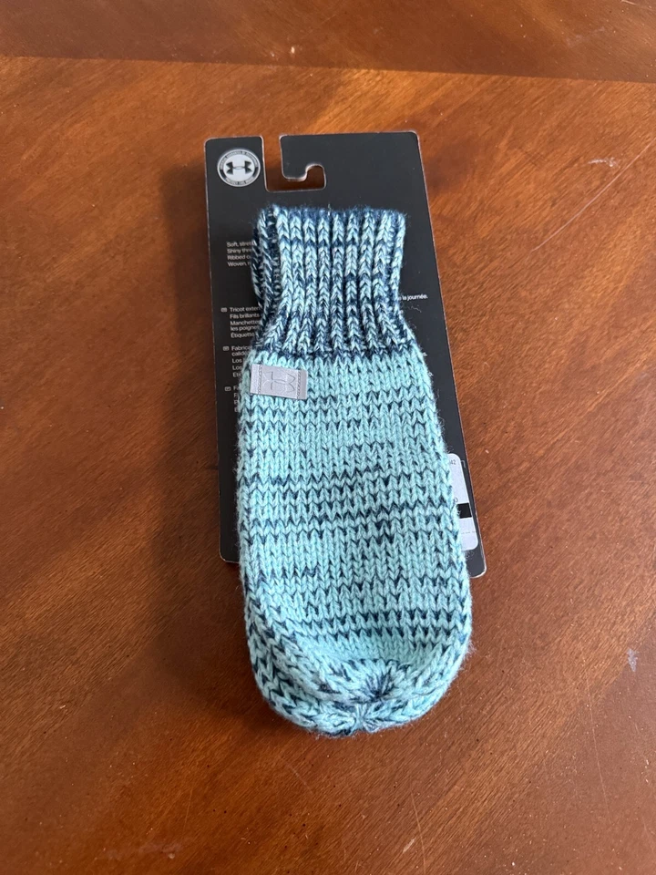 UNDER ARMOUR NUEVAS NIÑAS UA BLUE SHIMMER GUANTES DE PUNTO NIÑOS TALLA ÚNICA REFLECTANTES Foto 2 de 4