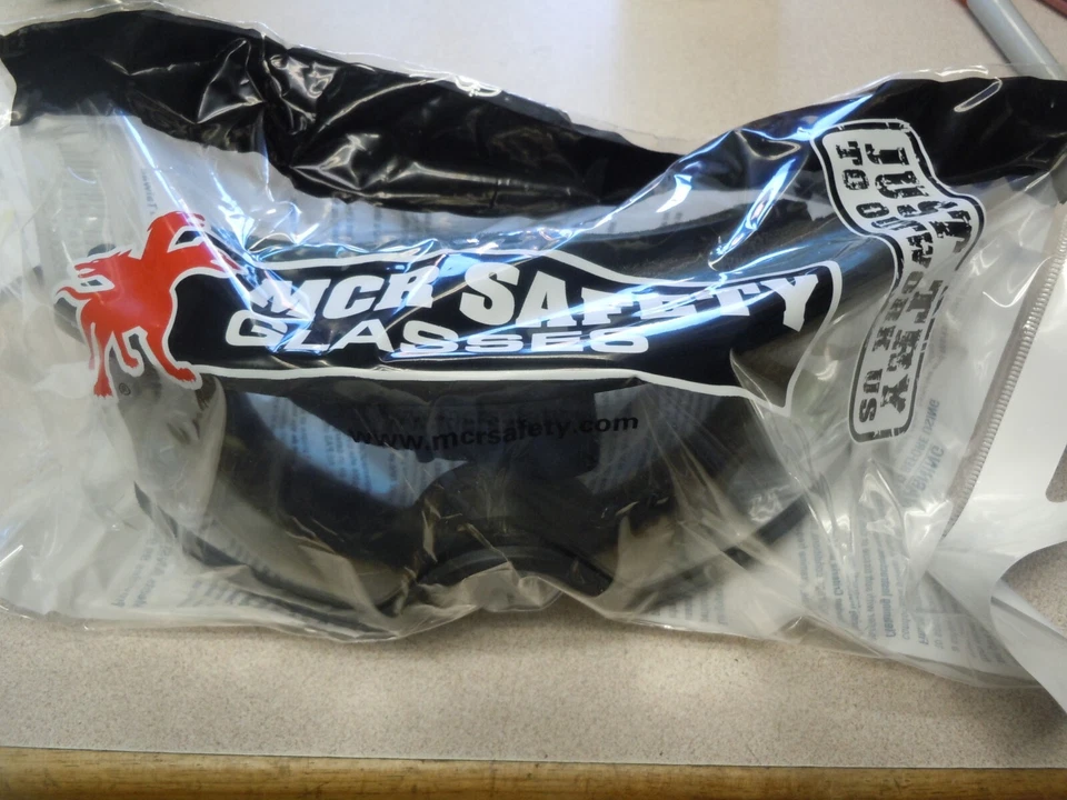 MCR Safety PD1210AF Predator PD2 Safety Goggles with Clear Lens Anti-Fog Lens C - Image 3 of 4