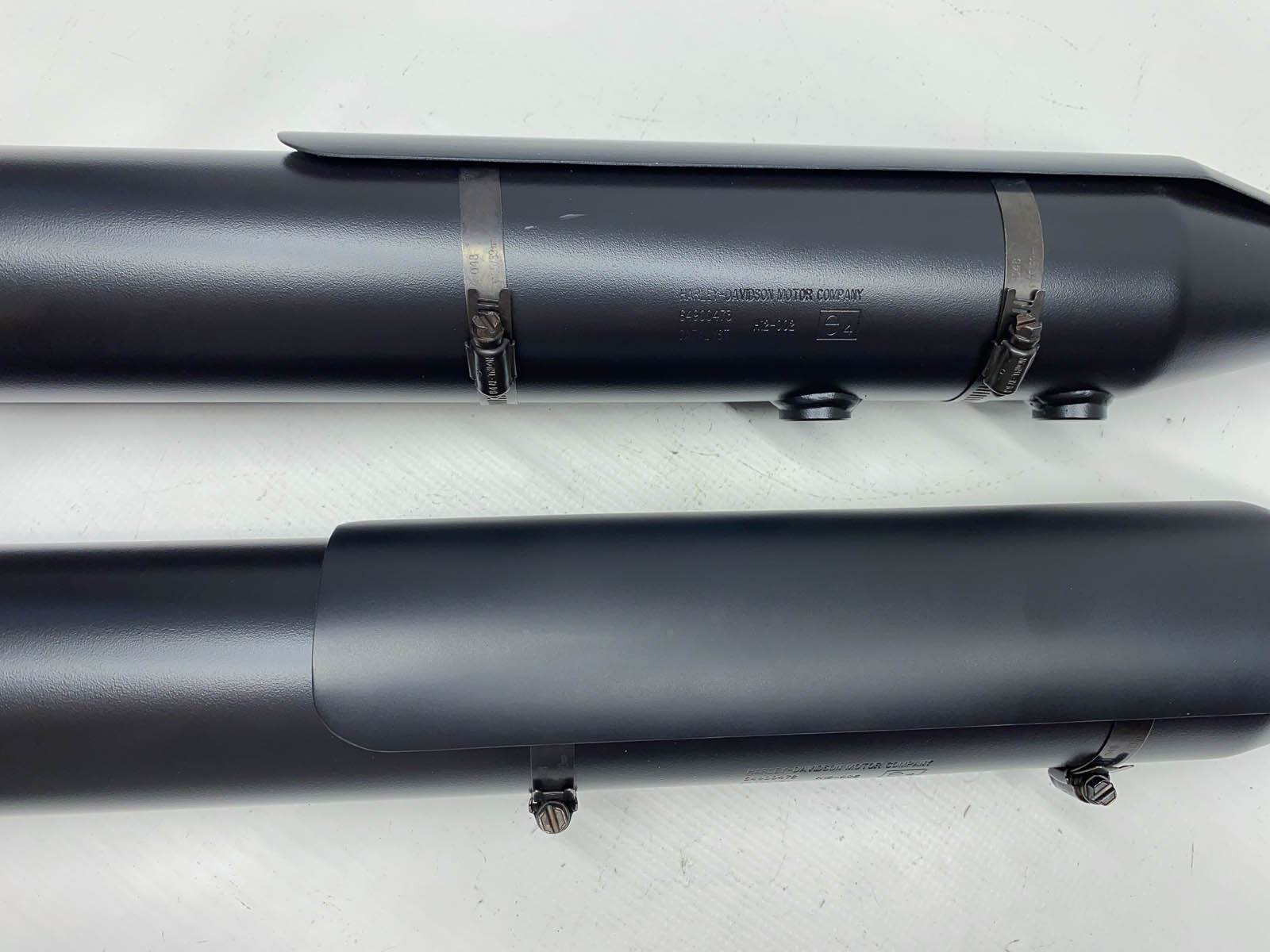 Harley Davidson Endtopf Exhaust Muffler 64900472 64900473 online  