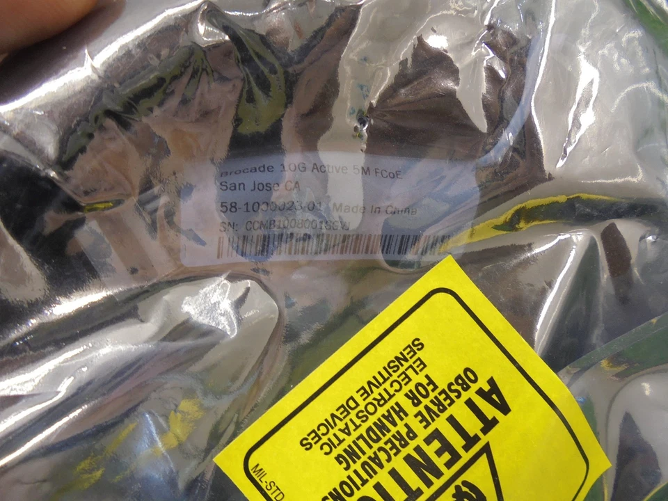 NEW Genuine Brocade 10G Active 5M FCoE Cable SFP+ to SFP+ (58-1000023-01) #991 - Image 2 of 2