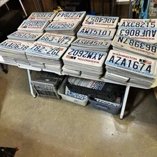 Box of 100 Washington License Plates Bulk Plates Great for Crafts/Resell