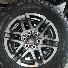 2026 Toyota Tacoma Trd Off-road Oem Wheels Tires Like New Only 20 Miles