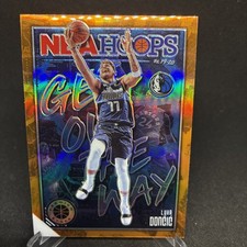 🏀2019-20 NBA Hoops Premium Stock Luka Doncic - Orange Prizm SSP Get Out The Way