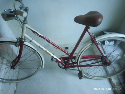 Vintage Bike Royal Enfield UK