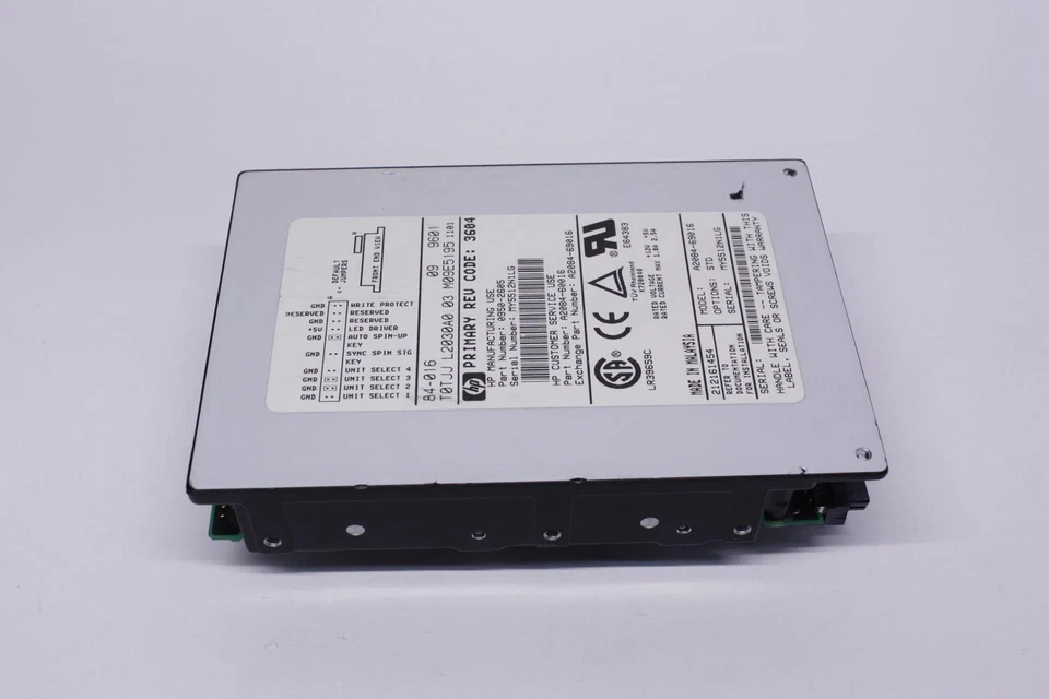 HP A2084-60016 0950-2605 A2084-69016 - 2.1GB 5400RPM Fast Wide SCSI 68-Pin 3.5" - Image 2 of 4