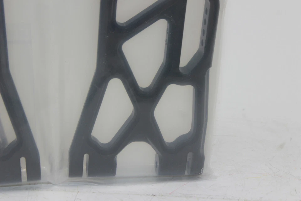 GPM TXM055F R-BK schwarz vorne + hinten unten Querlenker  X-Maxx 8S NEU in OVP  - Bild 3 von 4