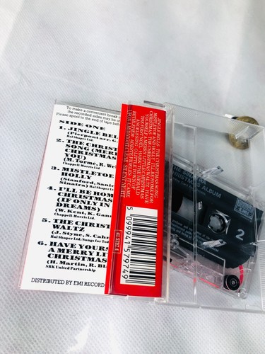Cassette Tape Music Frank Sinatra xmas Vintage ra - Picture 2 of 4