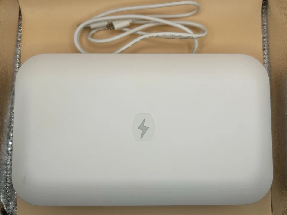 PhoneSoap 500-1 Herramienta Desinfectante UV Caja Abierta Foto 4 de 4